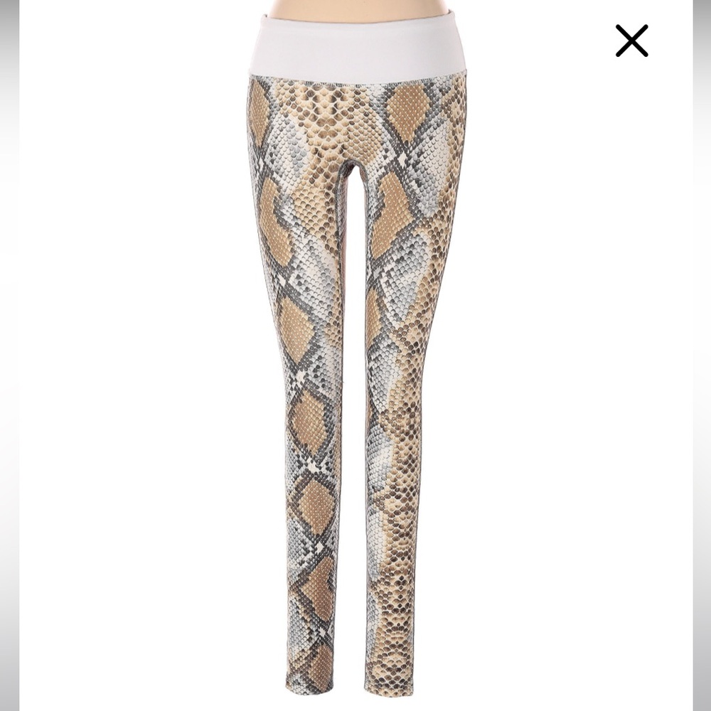 Snakeskin leggings running pants size small